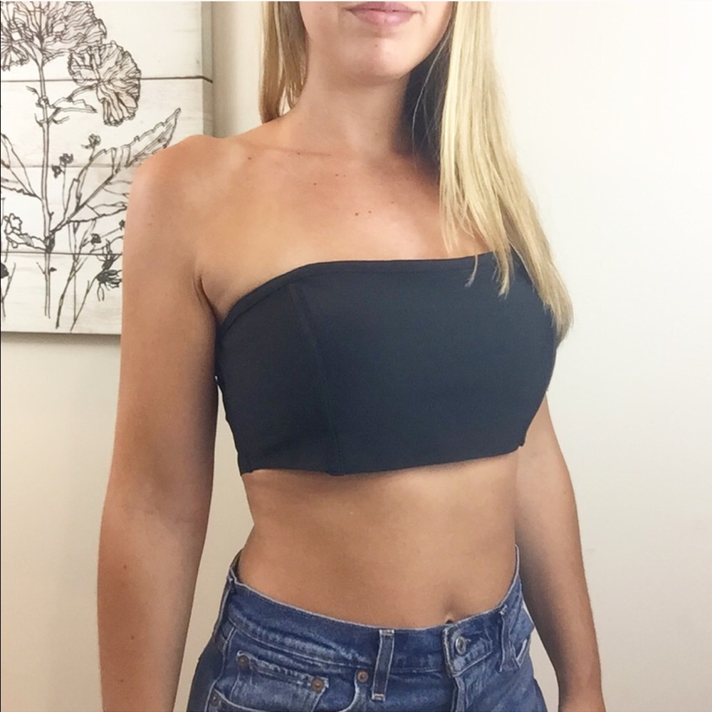 BUY 2 GET 1 Hera Collection 'Willow' Crop Top - Picture 2 of 3